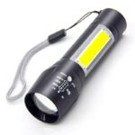 Επαναφορτιζόμενος Φακός Χειρός LED 80lm Δέσμη 35m IP44 με Micro USB, 2 Λειτουργίες Φωτισμού & Λειτουργία Φαναριού Φ25x99mm Uniross ULFL013